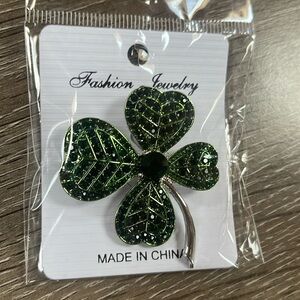St. Patrick’s Shamrock Lucky Clover Rhinestone Green Brooch Bling CostumeJewelry